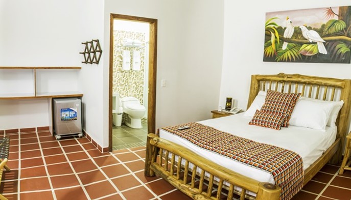 Habitación Doble A - Hotel Brisas La Gaviota - Mariquita, Tolima - image - 2